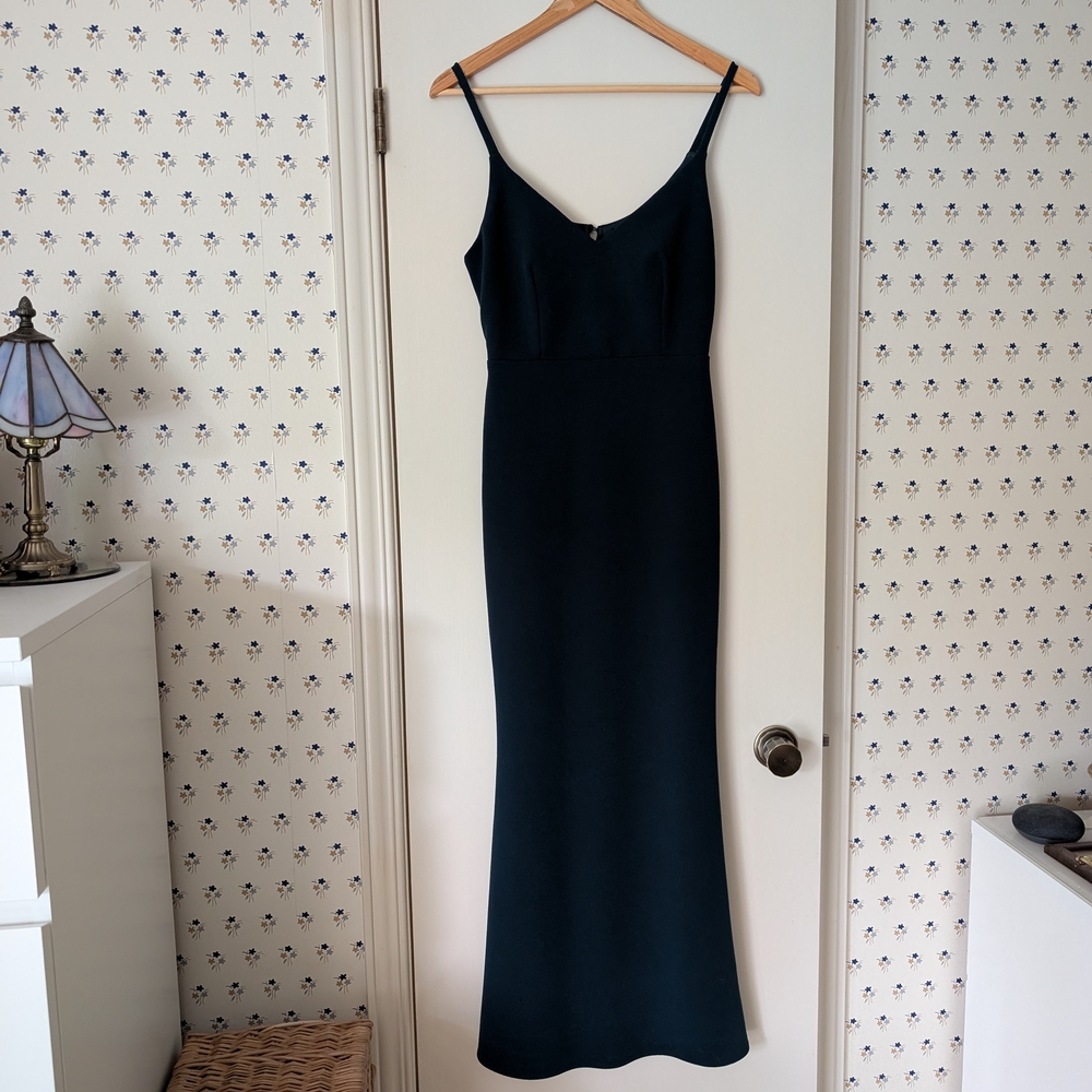 Lulu's Green Sleeveless Formal Dress
